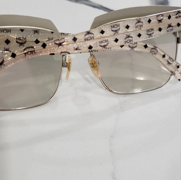 MCM Unisex Retro Visetos Sunglasses - Picture 5 of 11